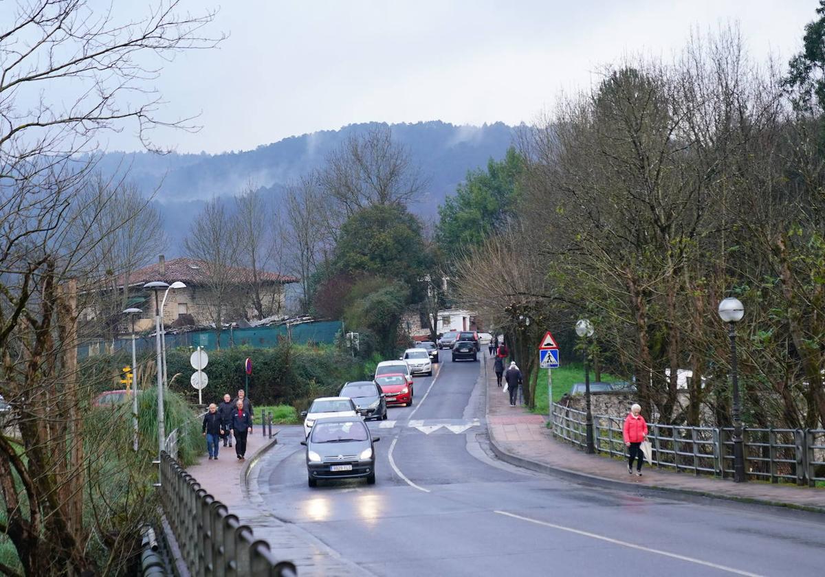 La parada del metro que se construirá en el hospital de Galdakao contará con un cañón de salida en el camino Laminarrieta, junto al río Ibaizabal, puerta de entrada a Usansolo