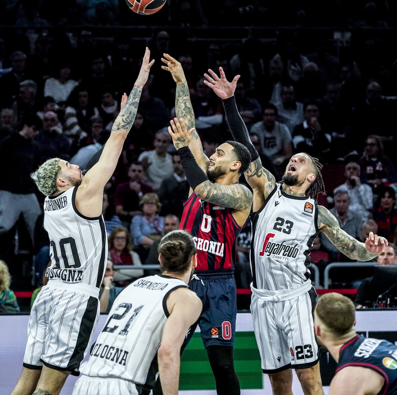 La crucial victoria del Baskonia sobre el Virtus Bolonia