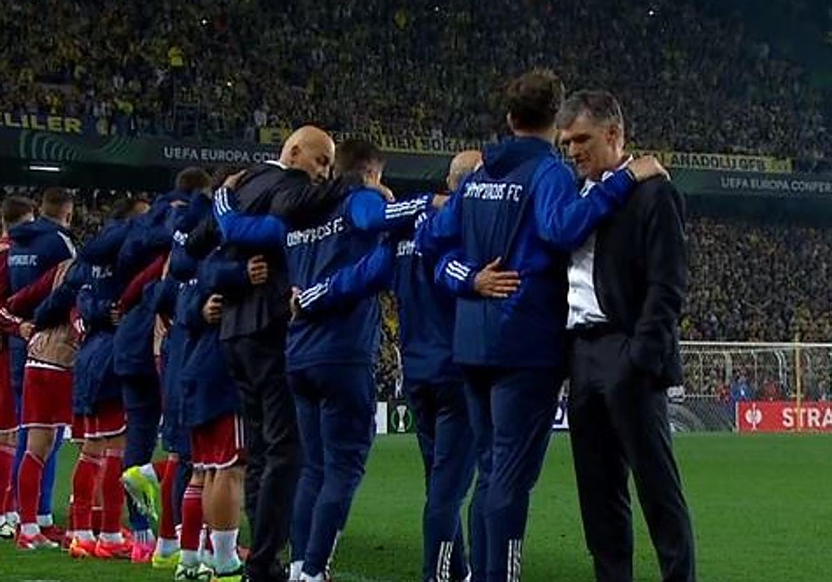 Mendilibar, más tenso que nunca: no quiso mirar los penaltis y ya está más cerca de un nuevo título europeo