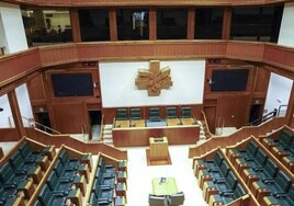 El Parlamento vasco siempre ha tenido mayoría abertzale salvo en el mandato de Patxi López