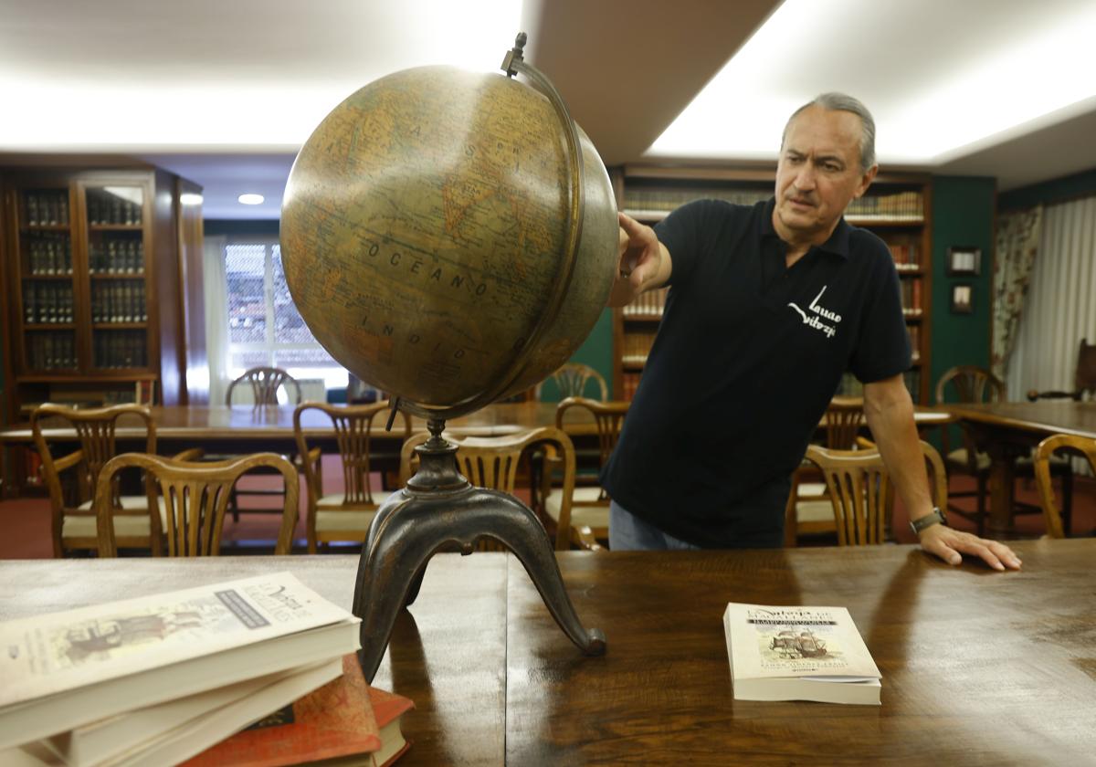 Ramón Jiménez Fraile, en la presentación del libro 'La Vitoria de Magallanes'.