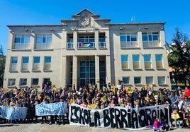 Las familias se habían movilizado varias veces este año en Sopela.