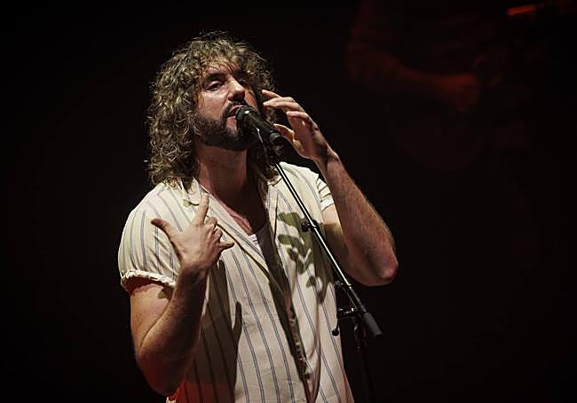 Mikel Izal, en un reciente concierto en Pamplona.