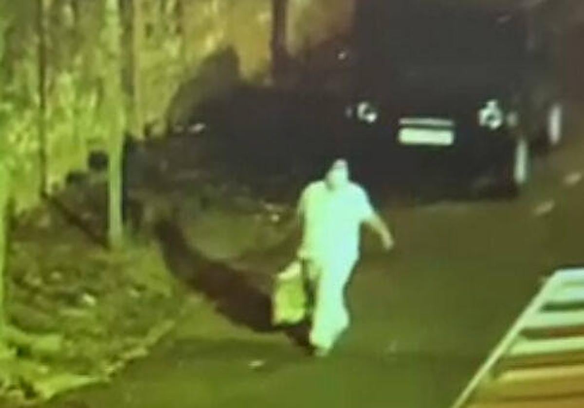 La secuestradora abandonó el hospital de Basurto con el bebé en una bolsa de plástico.