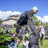 La fiesta rebosa las campas de Armentia