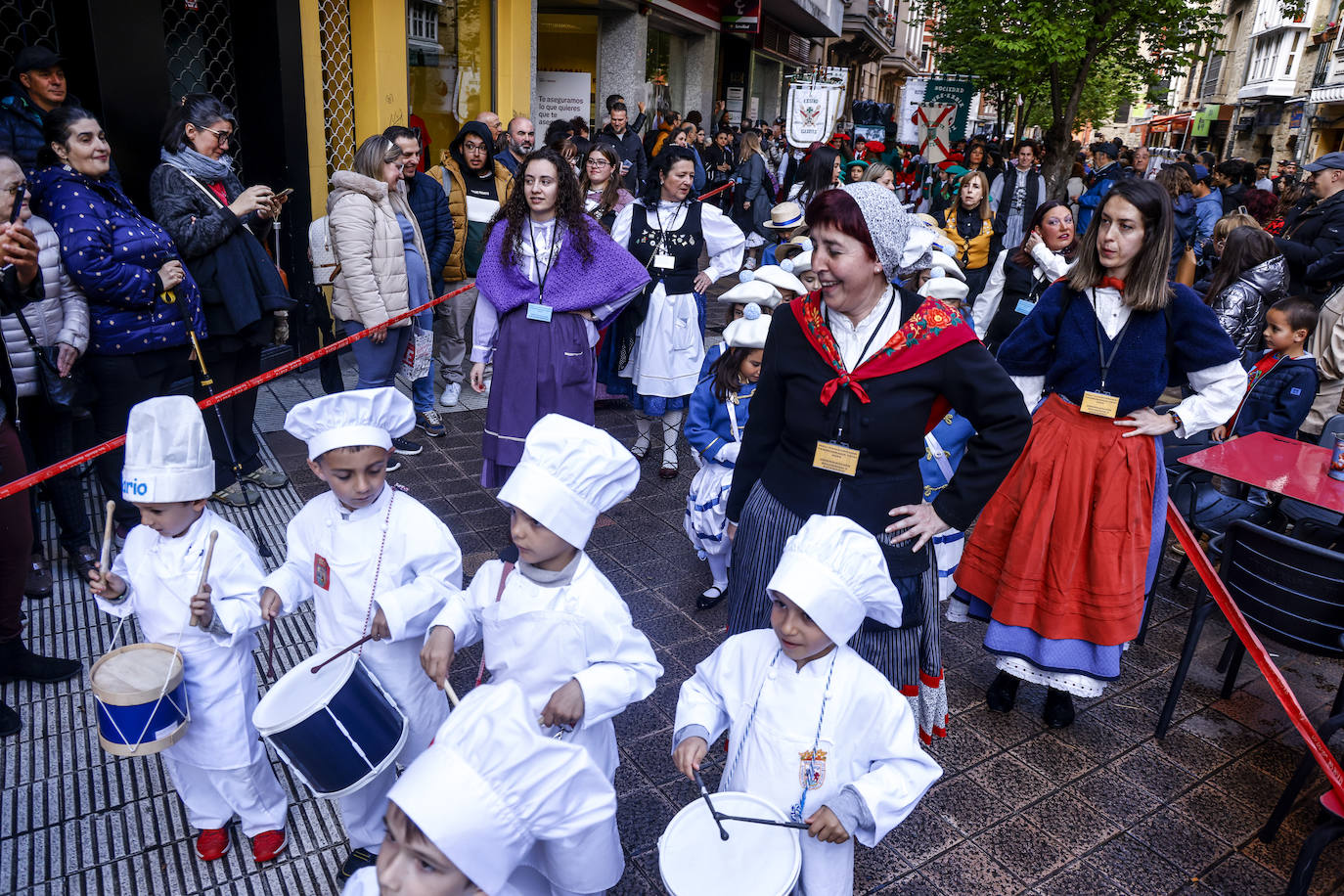 La Tamborrada de San Prudencio también es cosa de pequeños