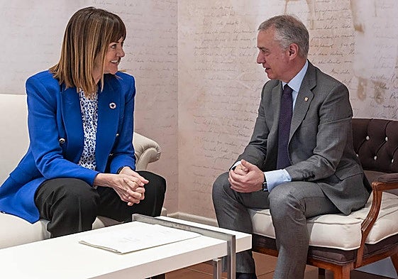 Mendia irá como número diez en la lista del PSOE a las europeas que encabezará Ribera y en la que estará Pajín