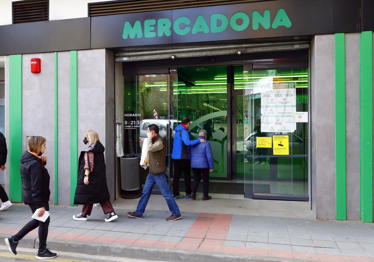 Sanidad pide a personas alérgicas a las proteínas de la leche evitar el consumo de unas galletas sin lactosa de Mercadona