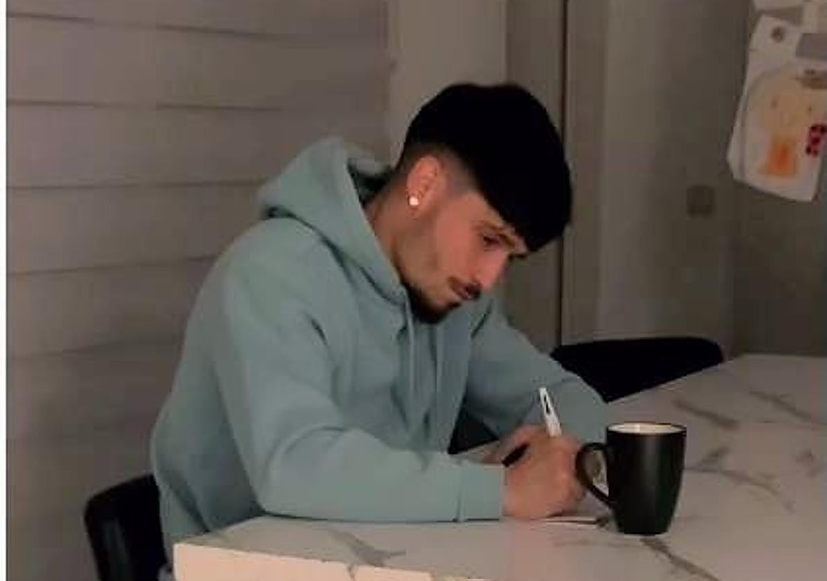 Antonio Barrul escribe su carta para explicar los sucedido.