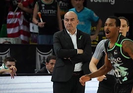 Ponsarnau no podrá contar con Alex Renfroe por lesión.