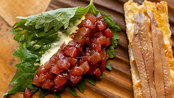 Un reducto para beber vino y comer a lo grande