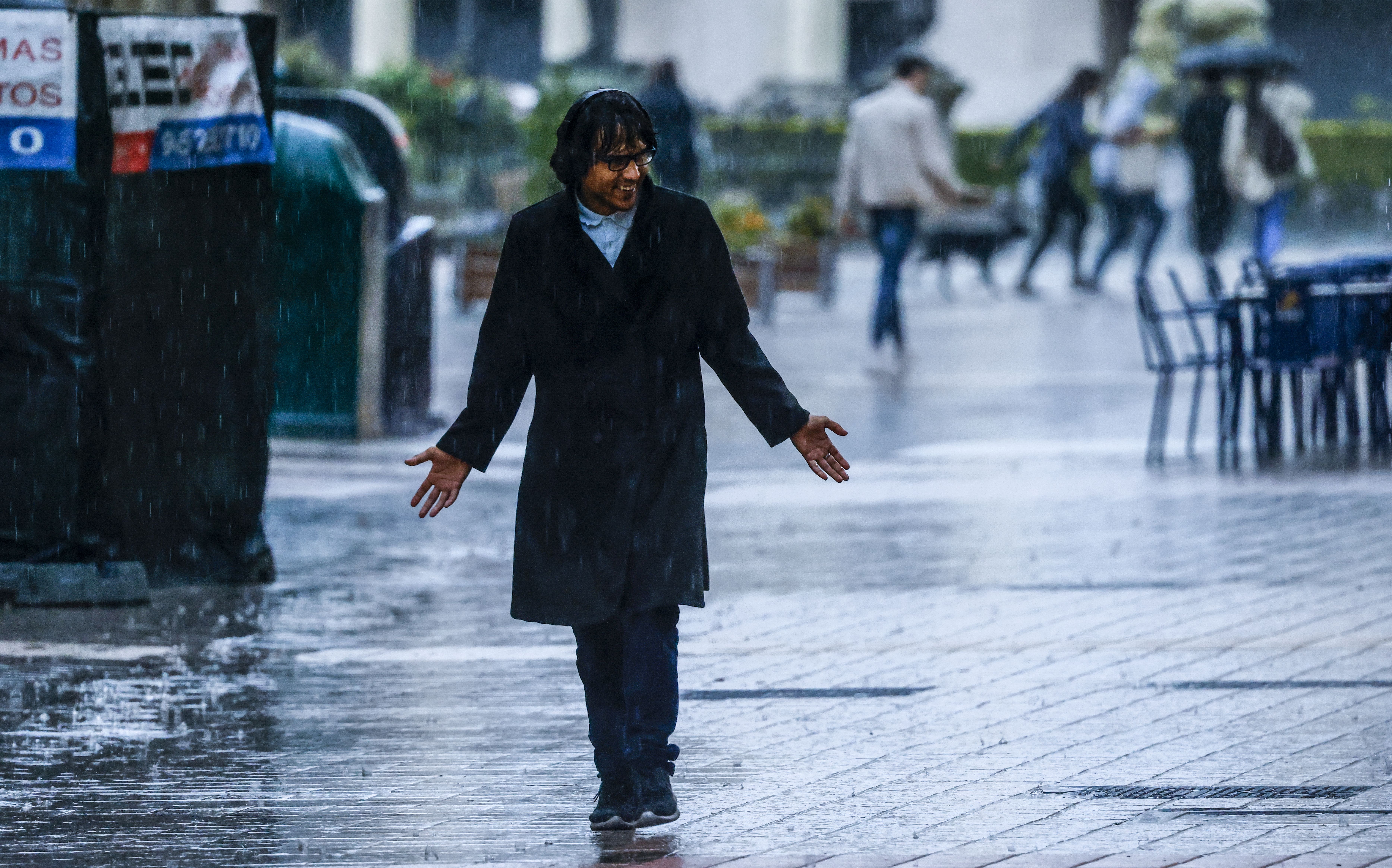 Las tormentas de este sábado en Vitoria, en imágenes