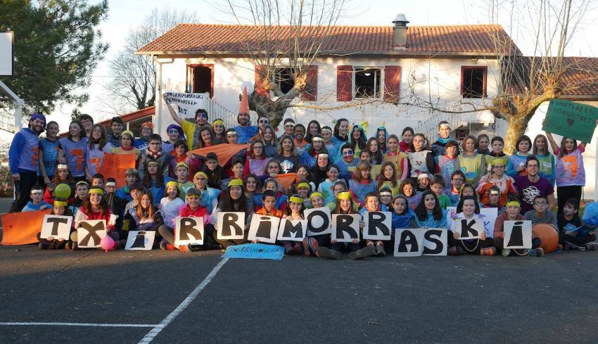 Las salidas organizadas por Txirrimorraski siempre han reunido a numerosos chavales.