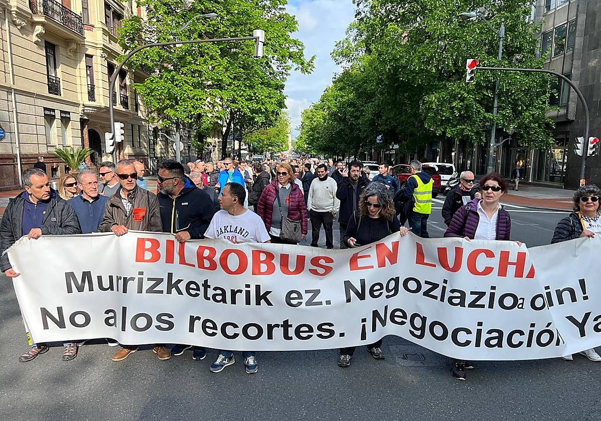 Los trabajadores han vuelto a manifestarse esta mañana en el centro de Bilbao.