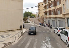 Muere un niño de 8 años atropellado por una motocicleta en Almería y el conductor se da a la fuga