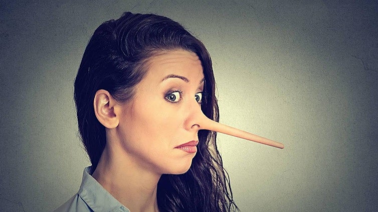 Cómo saber si alguien está mintiendo, según la psicología