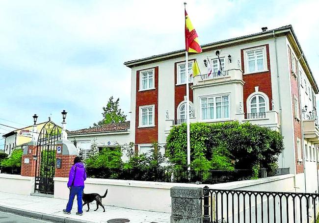 Caserón en Alar del Rey, diócesis de la Pía Unión de Santiago Apóstol.