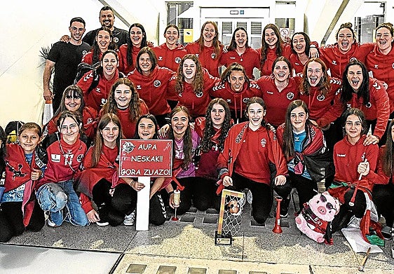 La alegría del Zuazo: «El ascenso ha sido una liberación, nos estábamos jugando el futuro del club»