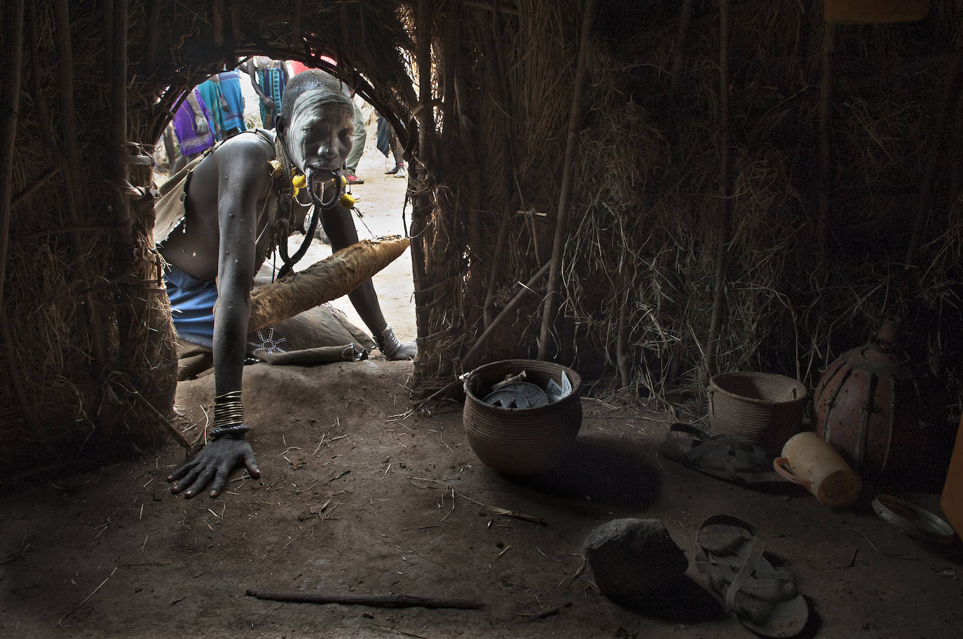 Los mursi, un símbolo del África que languidece