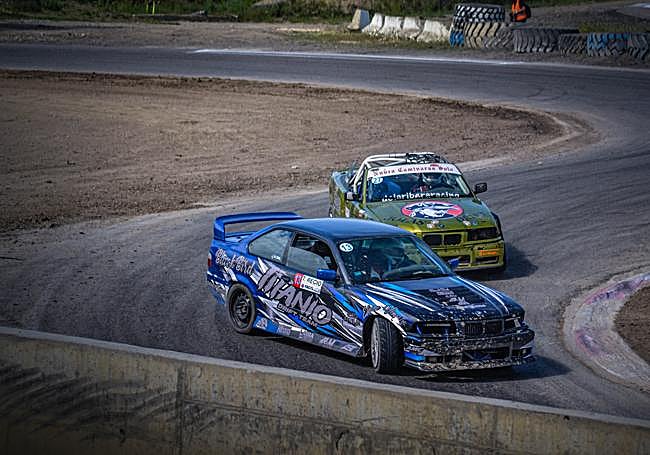 La alavesa toma una curva en el circuito de Miranda durante el torneo regional.