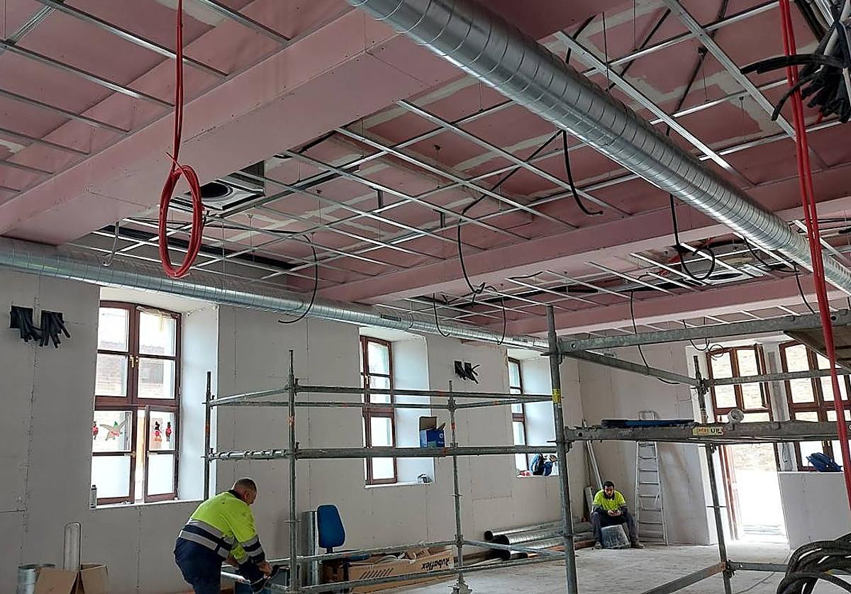 La biblioteca estará en la planta baja del edificio.