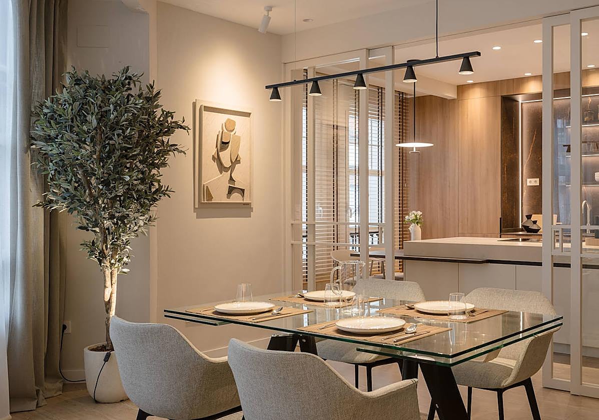 Un piso de 100 metros en el Ensanche de Bilbao en el que la cocina es la estrella