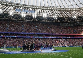 San Mamés se tiñó de azulgrana en un día inolvidable.