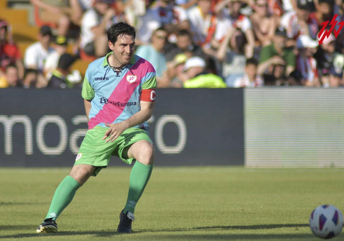 Iraola vuelve a sentirse futbolista en el centenario del Rayo