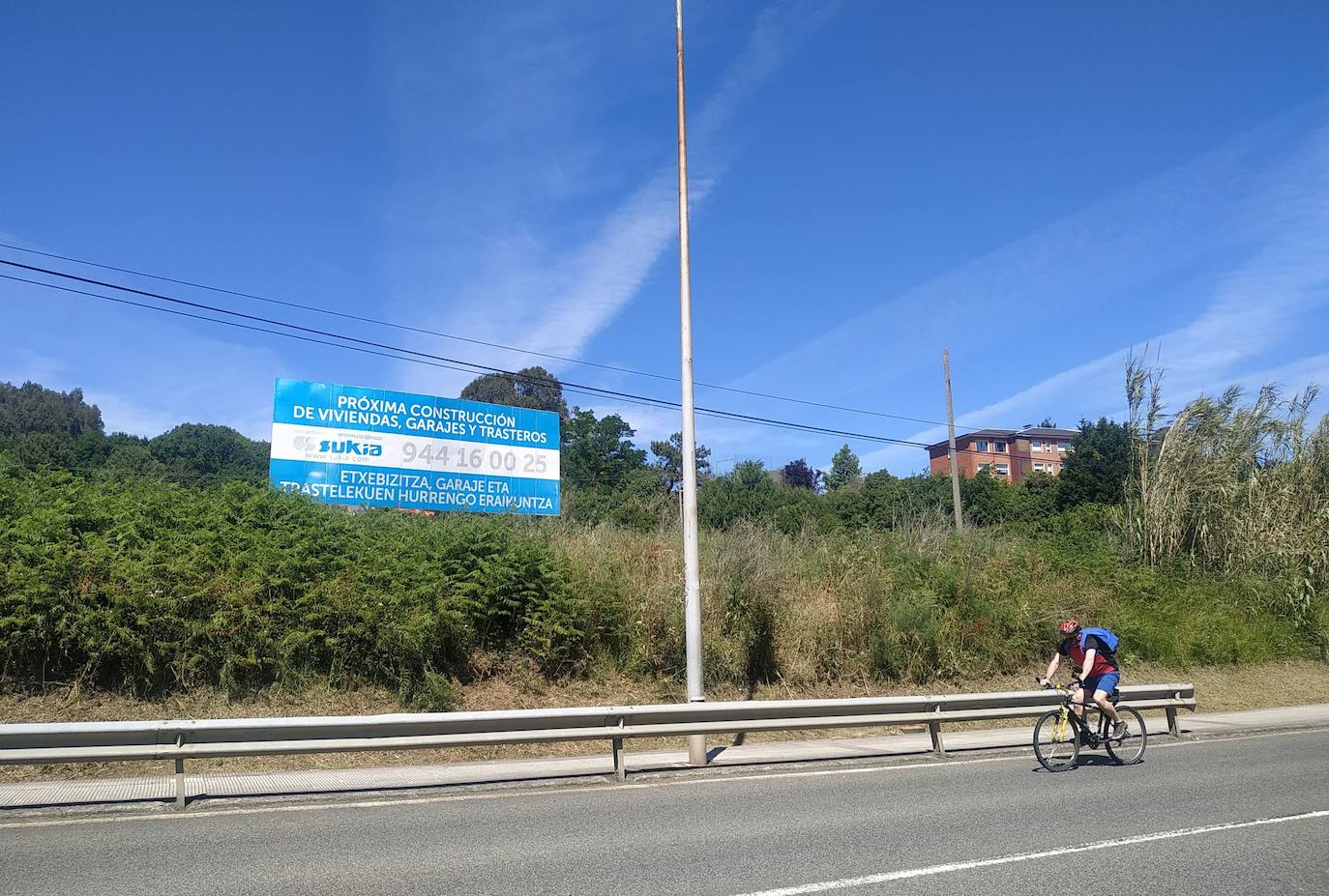 El cartel instalado en el solar cuando se tenía prevista la inicial puesta en marcha del proyecto.