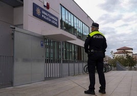 Un hombre detenido cuando consumía drogas dentro de un centro cívico de Vitoria