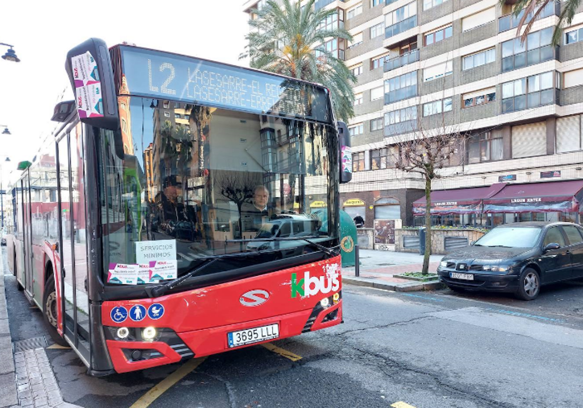 Los conductores del autobús de Barakaldo ponen fin a la huelga 15 meses después