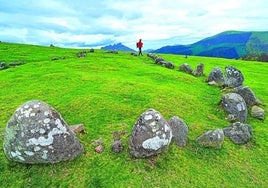 Rincón mágico. Cromlech Oianleku, en las Peñas de Aia.