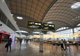 Terminal del Aeropuerto Alicante-Elche Miguel Hernández.