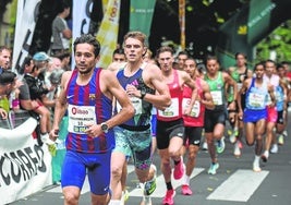 Participantes, durante la disputa de la Milla de Bilbao.