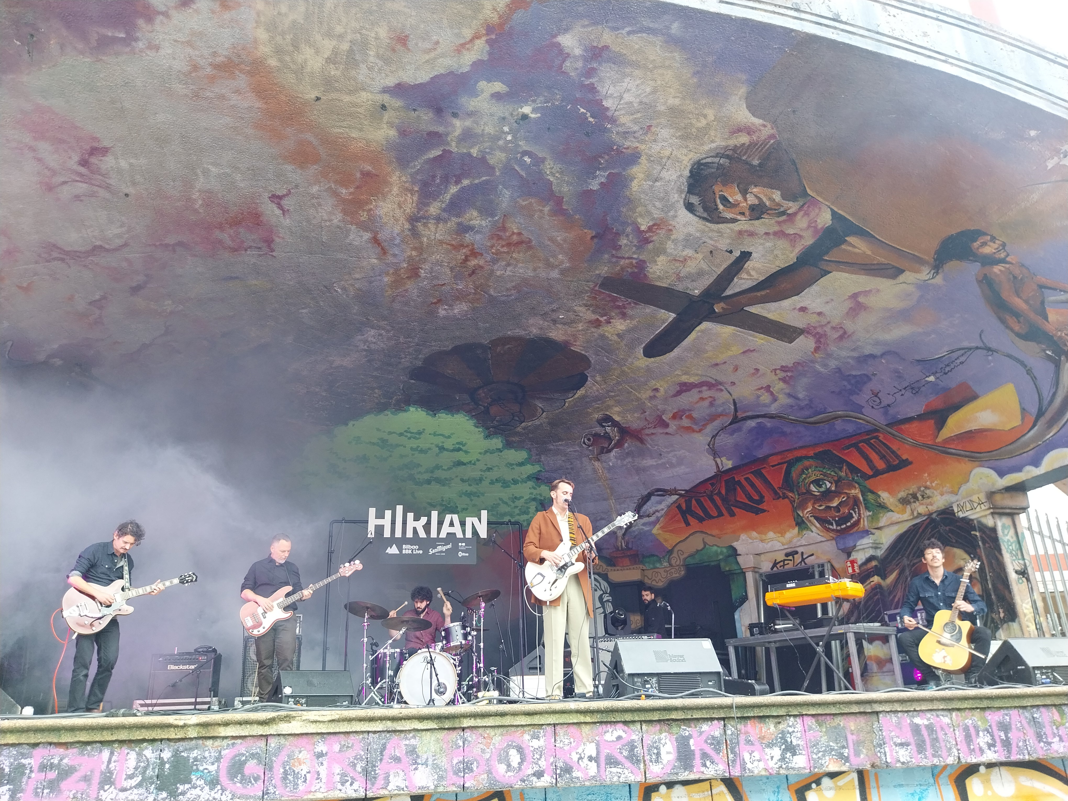 Pablo Und Destruktion abriendo el Festival Hirian