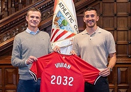 Vivian renueva hasta 2032 justo antes de la Eurocopa y asegura que quiere «más títulos con el Athletic»