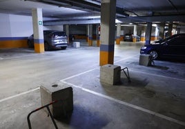 Las plazas del parking de la plaza Porticada de Zabalgana tienen unos precios que oscilan entre los 13.600 y los 22.100 euros.