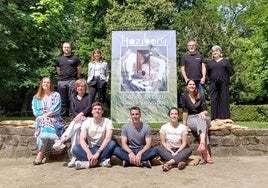 Promotores y colaboradores del festival Haziberri de Gernika, durante la presentación del cartel.