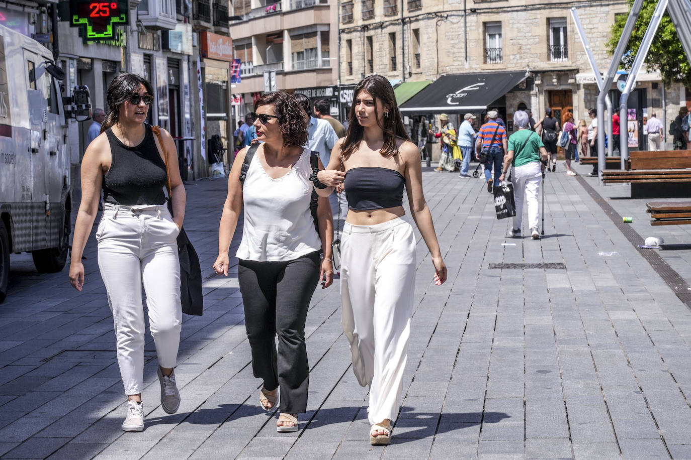 Álava acaricia el verano por unos días