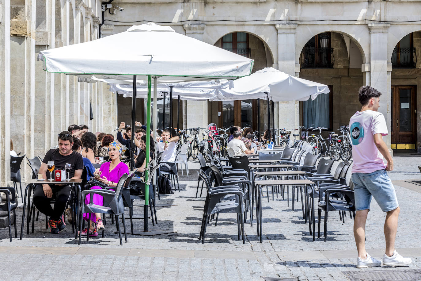 Álava acaricia el verano por unos días