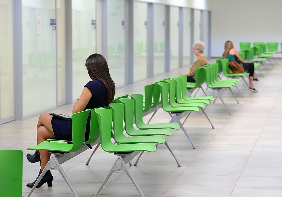 Sala de espera de un ambulatorio de la red de Osakidetza.