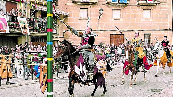 Viaje al siglo XIV sin máquina del tiempo