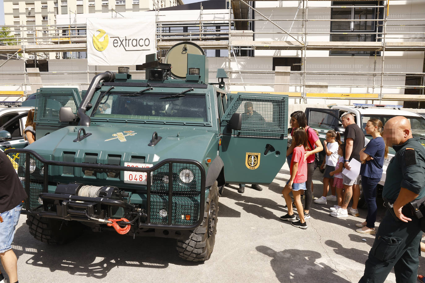 La jornada de puertas abiertas de la Guardia Civil de Vitoria, en imágenes