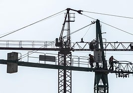 Las empresas necesitan mano de obra para poder hacer frente a la demanda