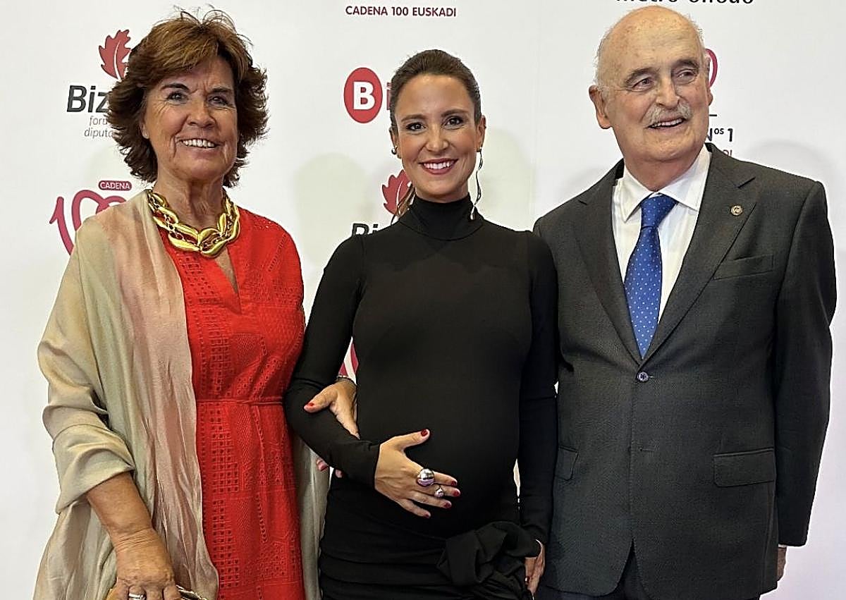 Imagen secundaria 1 - Su playa favorita, sus pasteles preferidos... Marta Pombo y su pasión por Bilbao