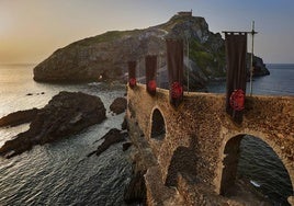 La IA devuelve el universo de 'Juego de Tronos' a San Juan de Gaztelugatxe