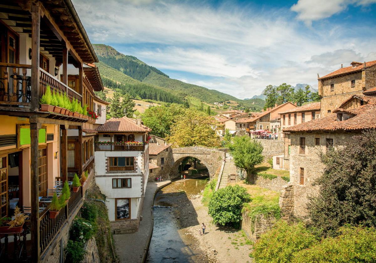 Vistas de Potes, en Cantabria.