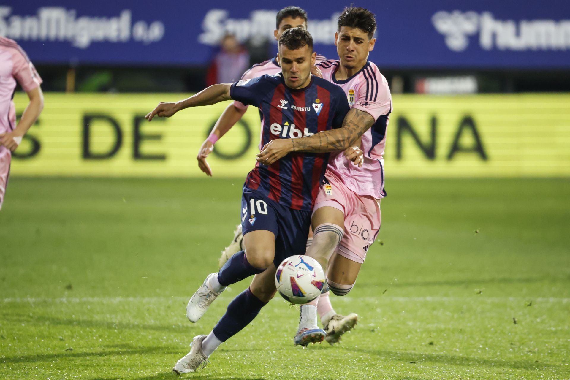 Limpia en el Eibar tras quedarse sin ascenso: Aketxe, una de las diez bajas confirmadas