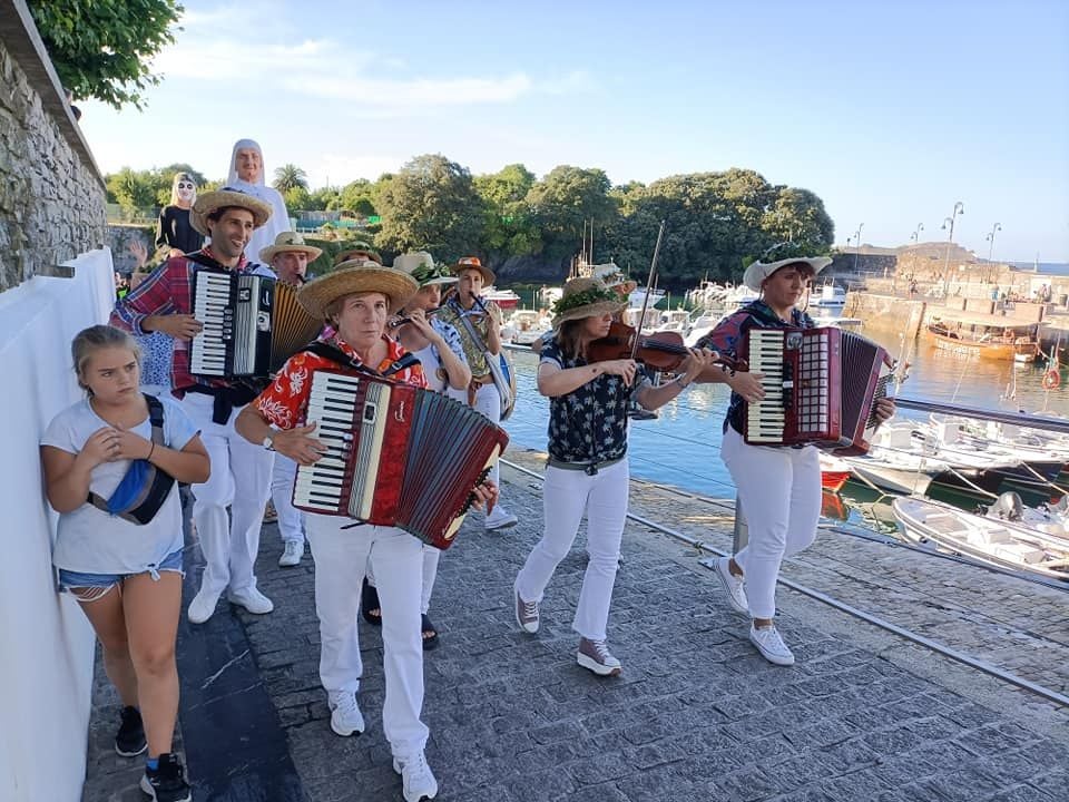 Programa completo de las fiestas de San Juan y San Pedro de Mundaka