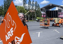 Los operarios pusieron este miércoles a punto los escenarios y todos los detalles del recinto.